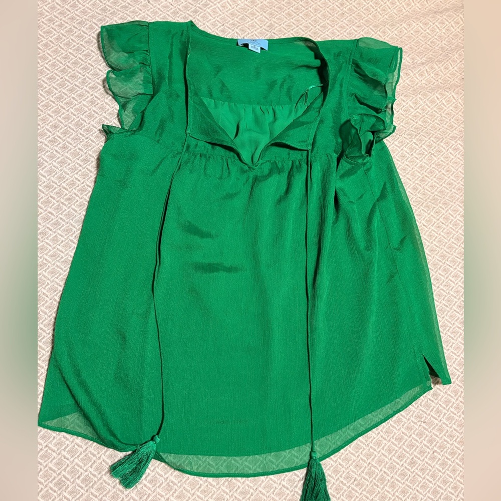 CeCe Vibrant Green Sleeveless Blouse